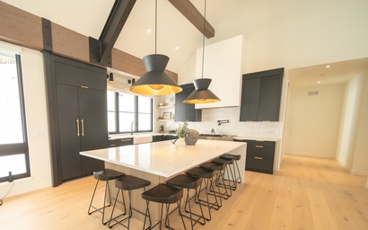 Wolf Rock Home 82 18