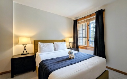 Dakota Lodge 8455 22