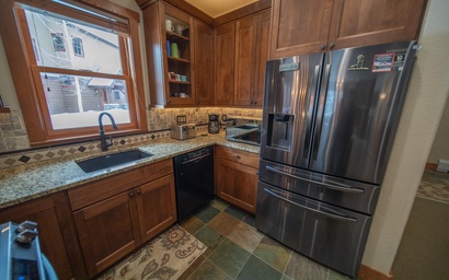 Red Hawk Townhomes 2333 13