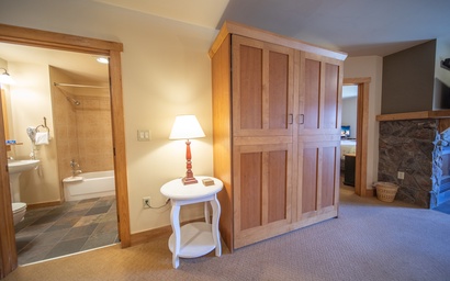 Red Hawk Lodge 2297 18