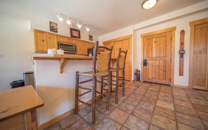 Tenderfoot Lodge 2620 4