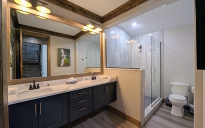 Seasons Townhome 1890 19
