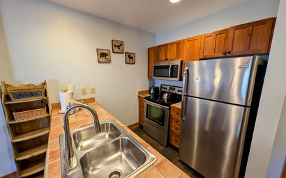 Red Hawk Lodge 2275 12