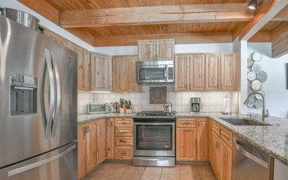 Tennis Townhomes 1319 10