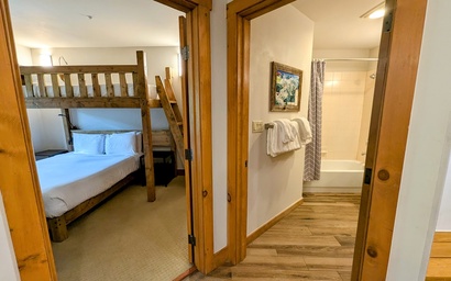 Expedition Station 8607 LIST 14