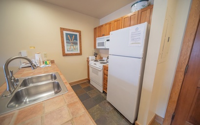 Red Hawk Lodge 2297 4