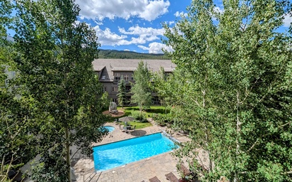 Expedition Station 8607 LIST 12