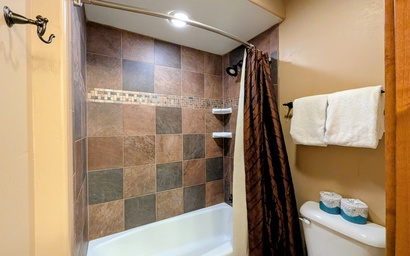 Keystone Retreat 33 38