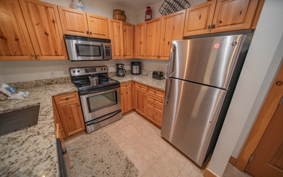 Expedition Station 8592 8