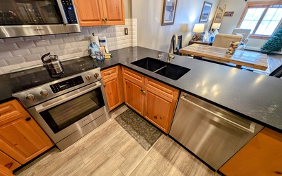 Expedition Station 8608 10