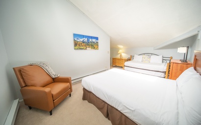 Flying Dutchman 1117 17