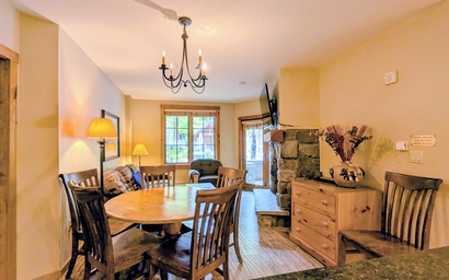 Dakota Lodge 8456 10