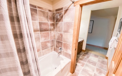 Red Hawk Townhomes 2338 30