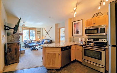 Dakota Lodge 8451 10