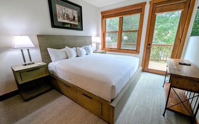 Red Hawk Townhomes 2337 3