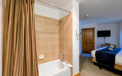 Red Hawk Lodge 2264 25