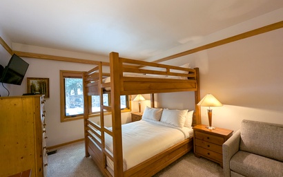 Chateaux DuMont 2710 20