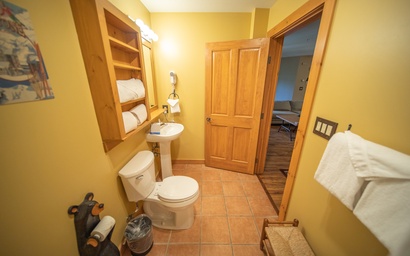 Expedition Station 8590 9