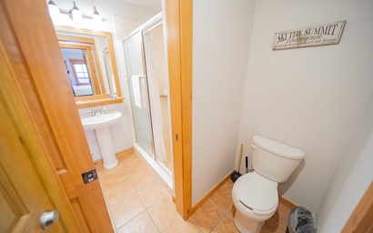 Expedition Station 8610 16