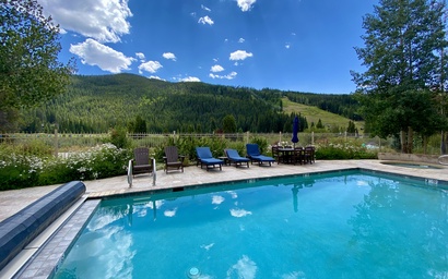 Red Hawk Lodge 2269 25