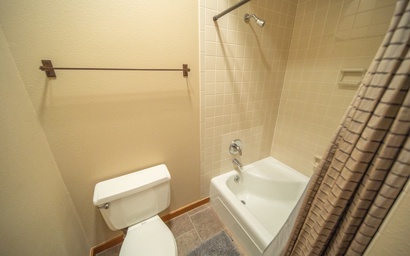 Tennis Townhomes 1331 18