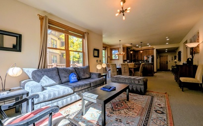 Red Hawk Townhomes 2333 5