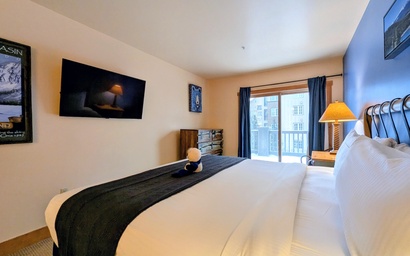 Expedition Station 8591 17