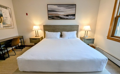 Red Hawk Townhomes 2337 37