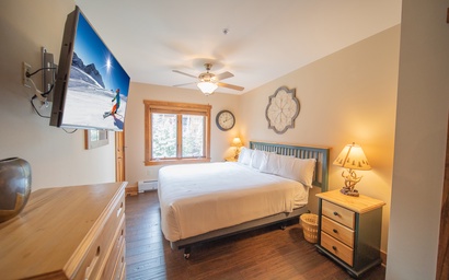 Red Hawk Lodge 2270 13