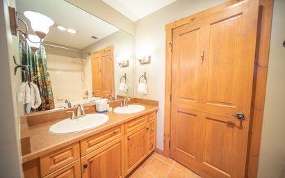 Expedition Station 8554 13