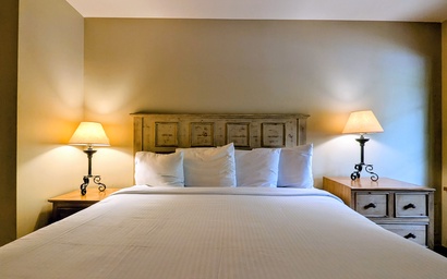 Dakota Lodge 8456 14