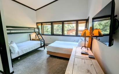 Tennis Townhomes 1323 26