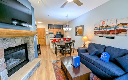 Arapahoe Lodge 8114 12