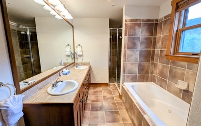 Red Hawk Townhomes 2337 40