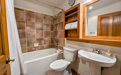 Red Hawk Townhomes 2337 33