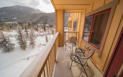 Red Hawk Lodge 2281 2