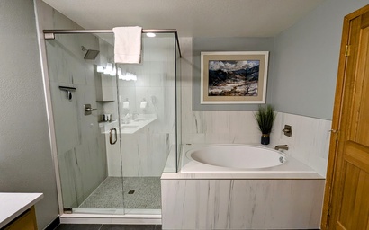 Gateway Lodge 5099 16