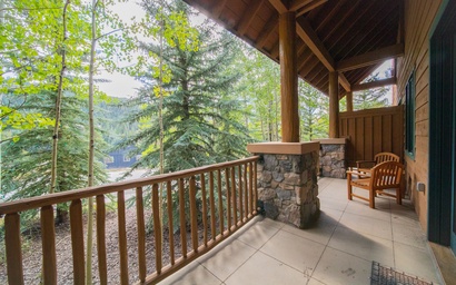 Arapahoe Lodge 8105 3