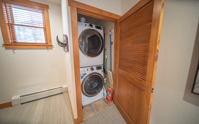 Red Hawk Townhomes 2337 44