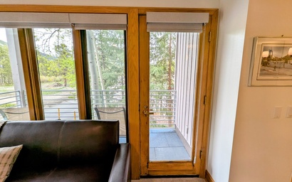 Chateaux DuMont 2724 27