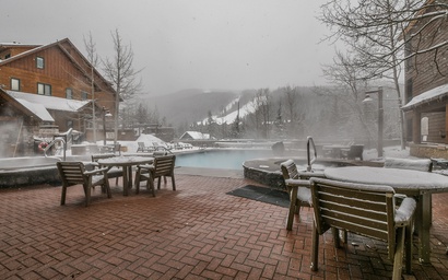 Dakota Lodge 8455 40