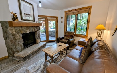 Dakota Lodge 8450 10