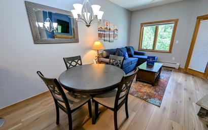 Arapahoe Lodge 8114 5