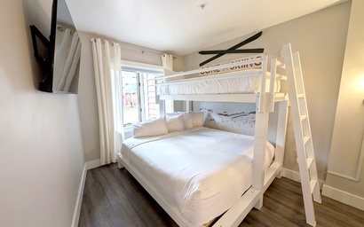 Red Hawk Lodge 2211 16