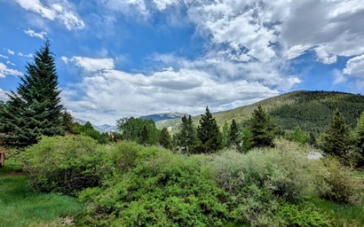 Tennis Townhomes 1326 3