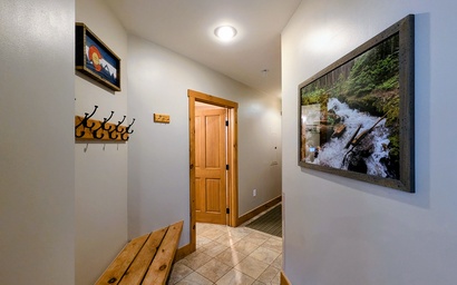 Expedition Station 8606 16