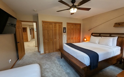 Goldenrod Home 88 66