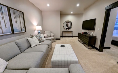 Alders 24 Outpost Dr 20