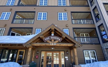 Dakota Lodge 8455 29