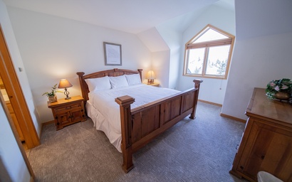 Gateway Lodge 5096 34